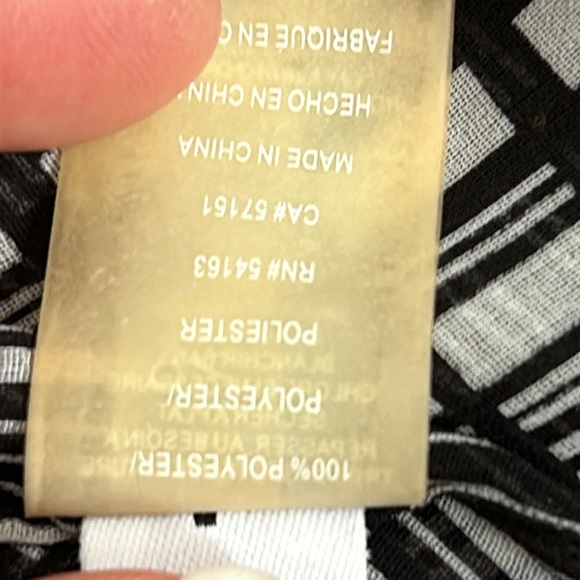 Calvin Klein Sheer Black/White Accessory Scarf - Picture 8 of 9